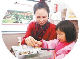 车轮上流淌的文化之旅