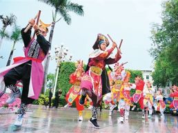 这些学子，让英歌舞与青春同频