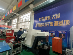 新职故事之张金坡：在0.01毫米间雕刻匠心