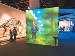 在科技馆“奇妙夜”中点亮好奇