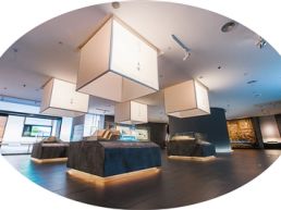 从“郊区小馆”到观众云集