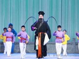 中国戏曲学院附中开展“文化润疆·非遗赋能”戏曲研学活动