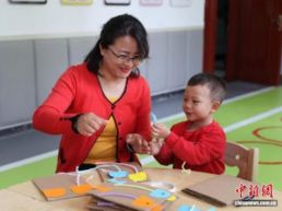 宁夏银川：“嵌入式”托育服务 托起“家门口”的幸福