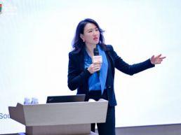 刘倩：中国经济和创新可独辟蹊径 | 香港大学经管学院深圳校区湾区大师讲堂精彩回顾