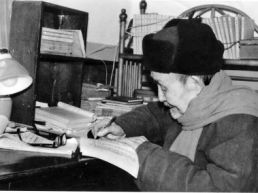 左图右史 情系乡邦