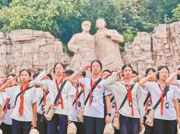 在星火燎原处 种下青春的信仰