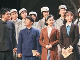 “小我”也能担大义（抗战烽火中的华侨华人）