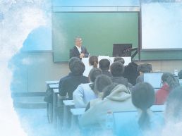 讲座里的“大学之道”