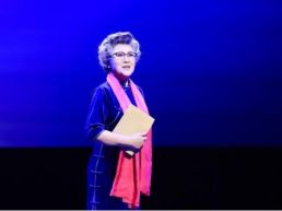 歌剧《青春长与君》在北师大上演