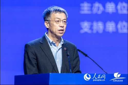 清华大学校务委员会副主任史宗恺出席论坛并发言。人民网记者 严立政摄