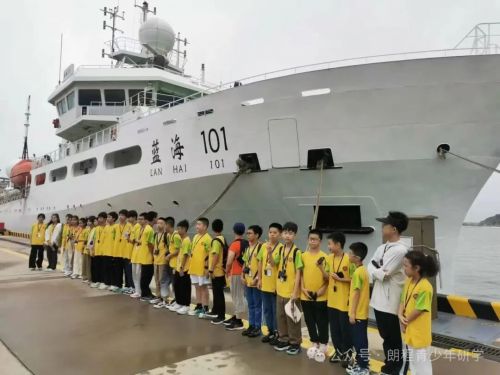 教育部：高度重视研学游学，将持续开展中小学生研学实践教育活动