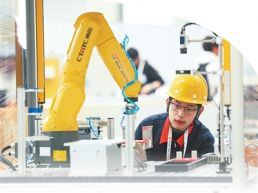 三个视角，看教育科技人才一体发展