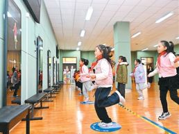 张伯苓不拿体育当“副科”（有事说事）