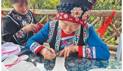 文艺扎进泥土 在乡村诗意栖居