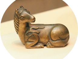 来国博，看骏马跃新春