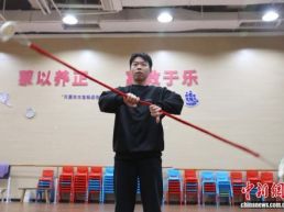 江西杂技少年新春排练记