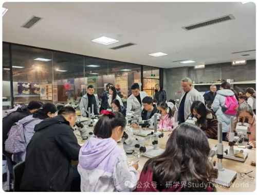 黔西南兴义：假期研学热，在“行走的课堂”里读懂家乡