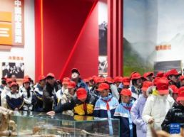 青海原子城里的“开学第一课”