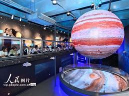 山东青州：学航天知识 迎世界航天日