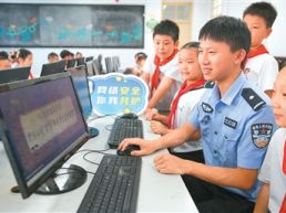 守护孩子们的“数字童年”