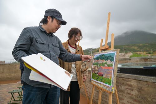 活动现场 (内蒙古日报 王磊摄)
