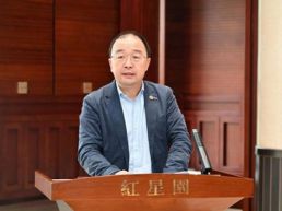 《埃德加·斯诺在中国》首发仪式暨纪念斯诺陕北采访90周年活动在延安红星园举行