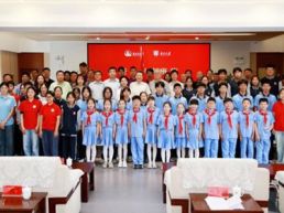 第八期“行走的思政课——追寻周恩来的红色足迹”研学班在淮安周恩来纪念地开班