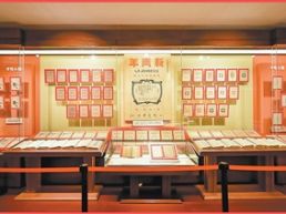 北大红楼有群“新青年”