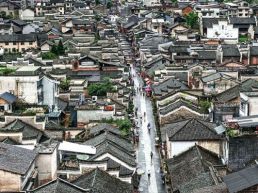 一条“红军街”，90余载征程兴侗乡