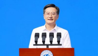 北京航空航天大学校长王云鹏：做一株向下扎根的竹子