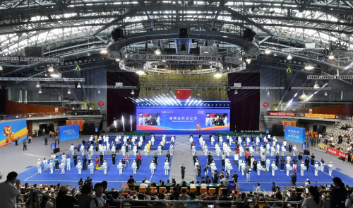 9月11日,第十二届中国·沧州国际武术大赛开幕式现场。苑立伟摄